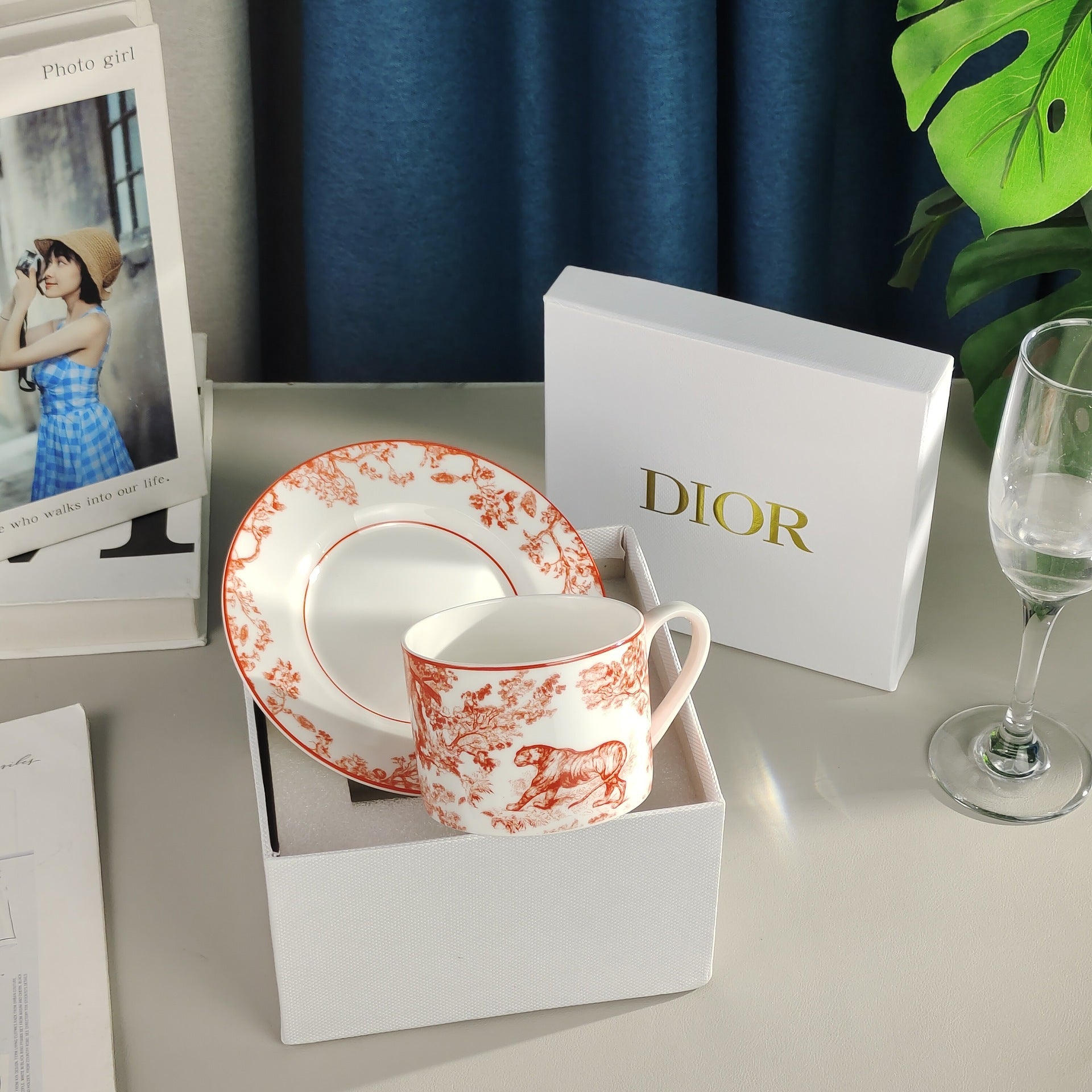 D Brand Cup Coffee Cup Saucer Light Luxury Style Tableware Cup Afternoon Tea Cup Saucer Double Gift Box Exquisite Cup Gift Present
