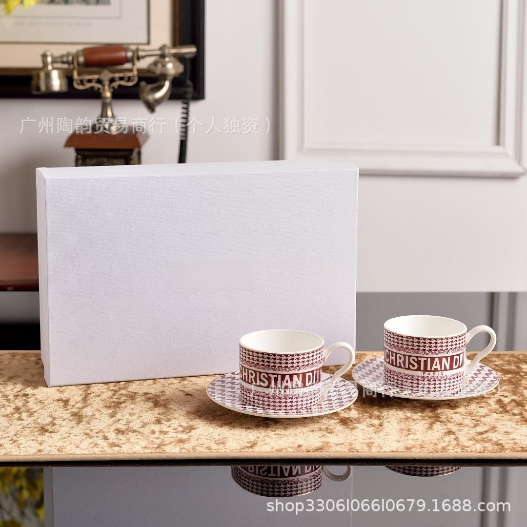Christian Dior Style Houndstooth Ceramic Dinnerware Set - Luxury Tableware Collection