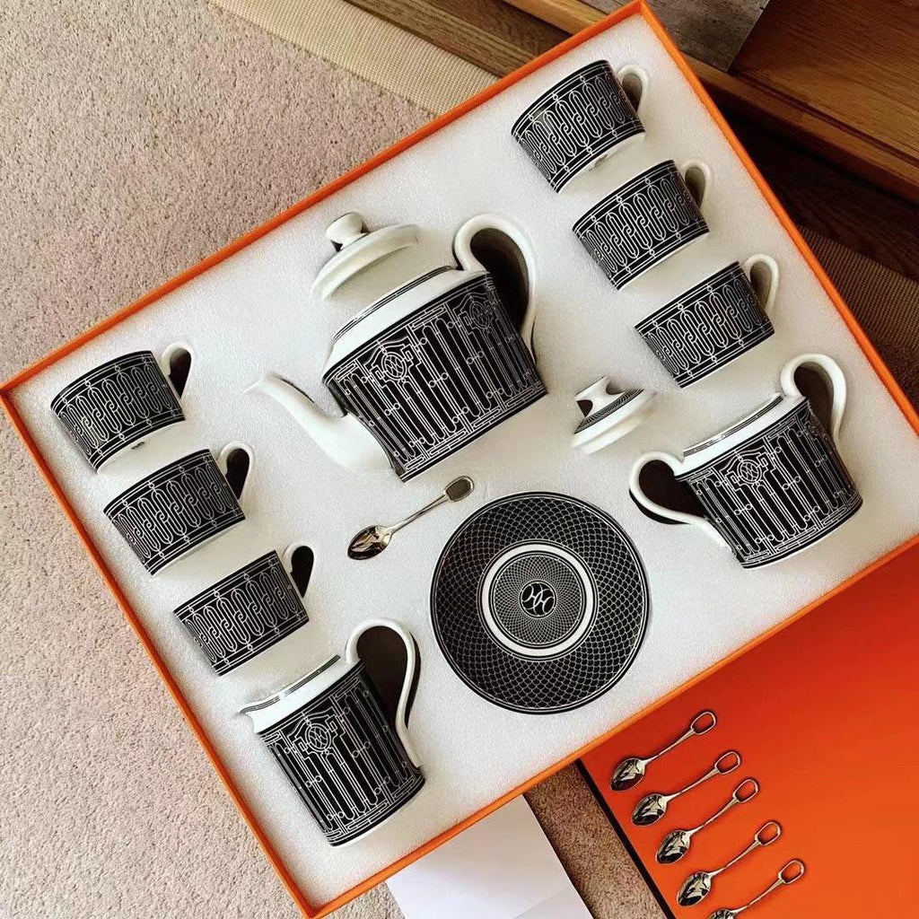 H Home 15-Piece Bone China Coffee Set Cup and Saucer Set Afternoon Tea Couple Light Luxury Breakfast Cup Home Daily Gift