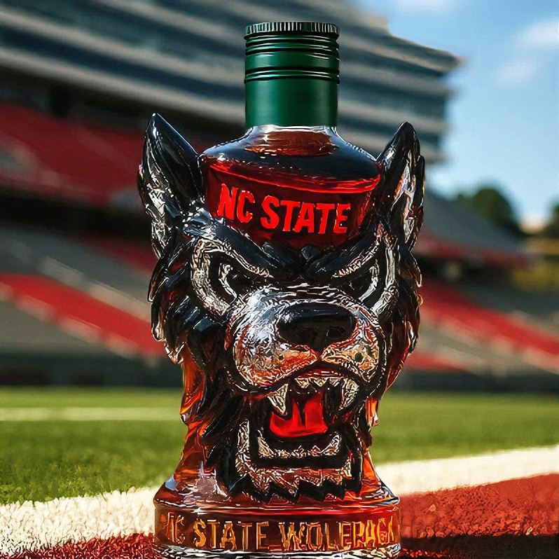NC State Wolfpack Wolf-Head Whiskey Bottle - 400ml (5 Cap Styles)
