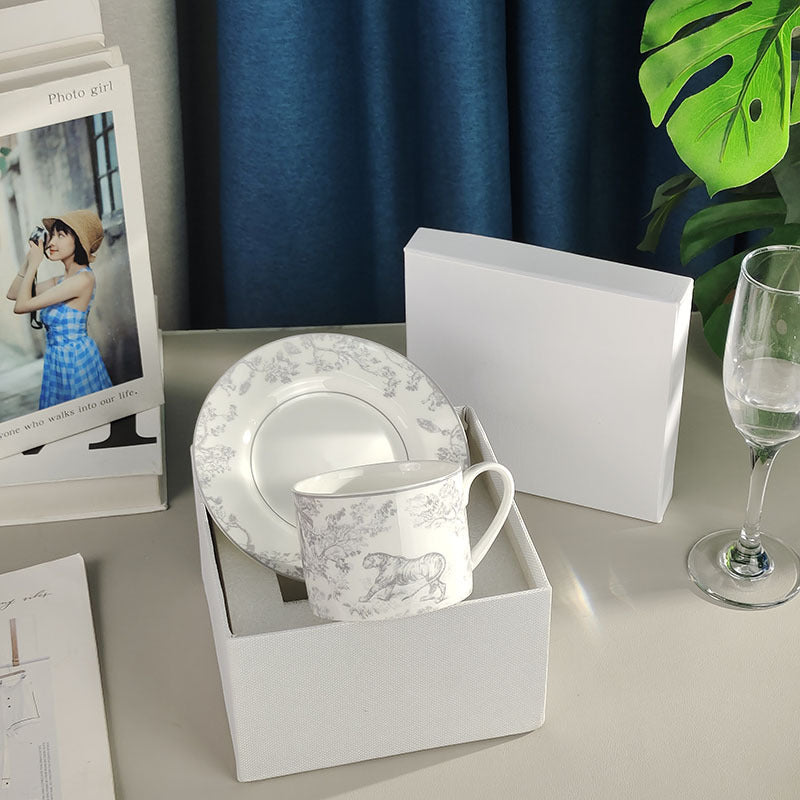 D Brand Cup Coffee Cup Saucer Light Luxury Style Tableware Cup Afternoon Tea Cup Saucer Double Gift Box Exquisite Cup Gift Present