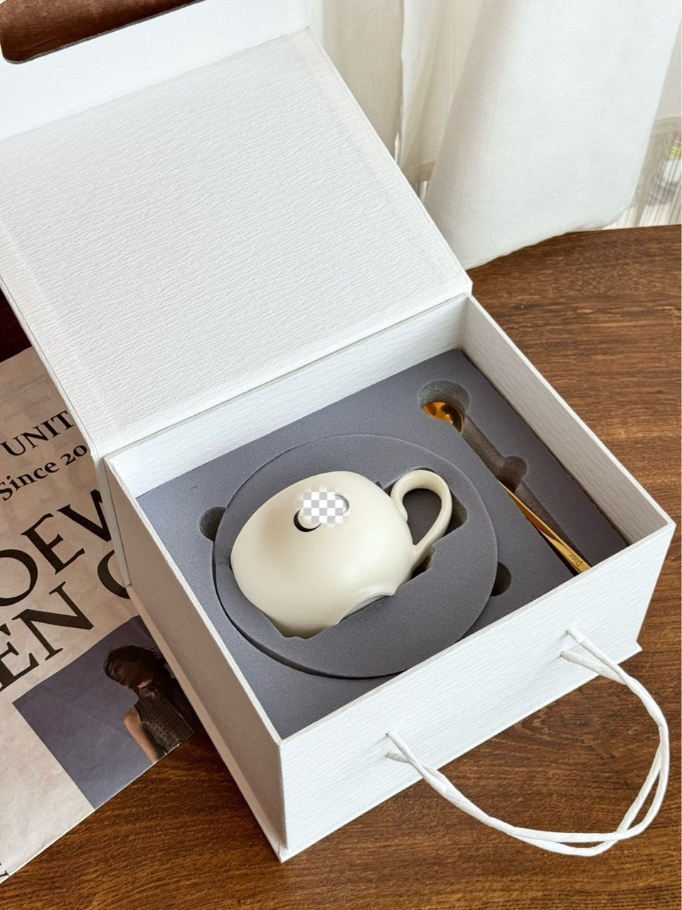 D new cup, saucer, and spoon three-piece set