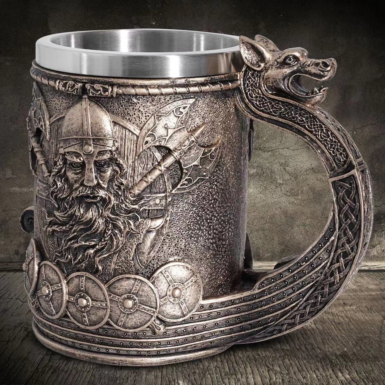 European and American Medieval Viking Pirate Beer Mug Creative Large Capacity Mug Embossed Stainless Steel Bar Draft Beer Mug