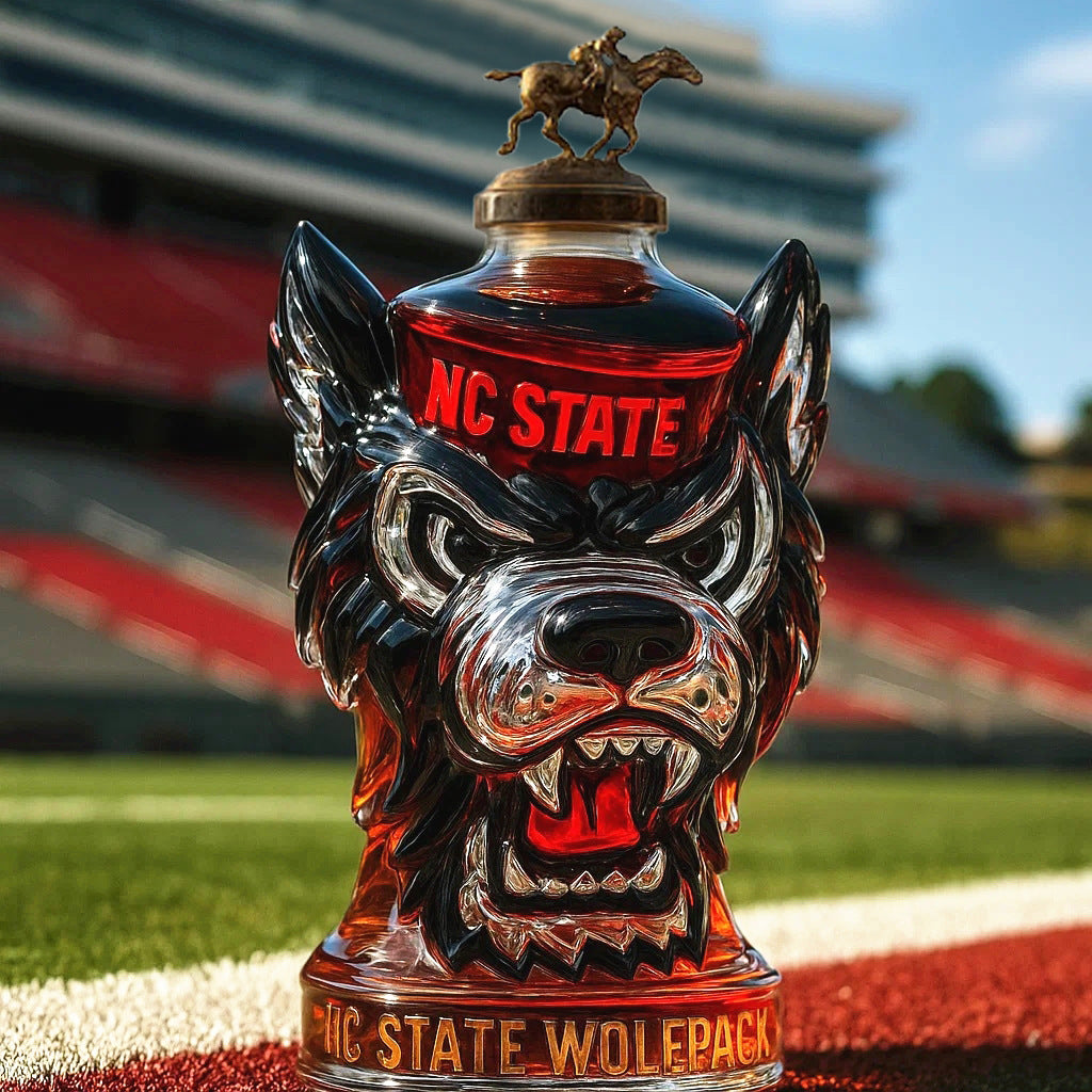 NC State Wolfpack Wolf-Head Whiskey Bottle - 400ml (5 Cap Styles)