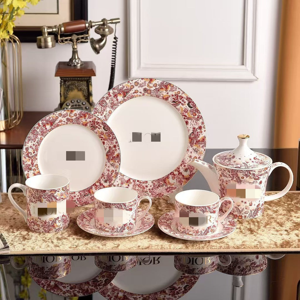 European Style Light Luxury D Brand Red Blue and White Bone China Couple Afternoon Tea Coffee Cup and Saucer Set Gift Box