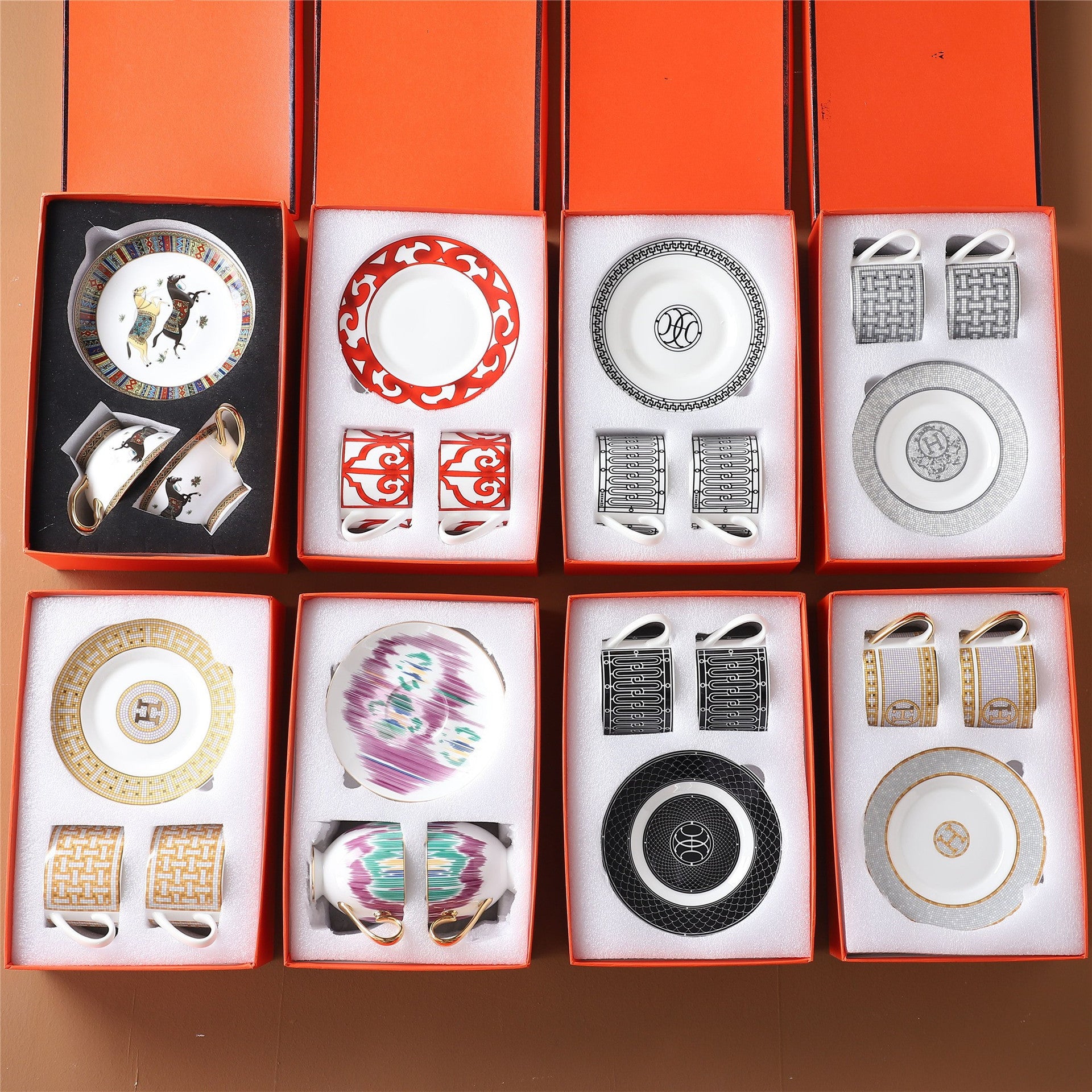 H Home Coffee Cup Set Bone China Afternoon Tea Set Gift Box High Temperature Resistant Tea Cup with 2 Saucers Gift Box